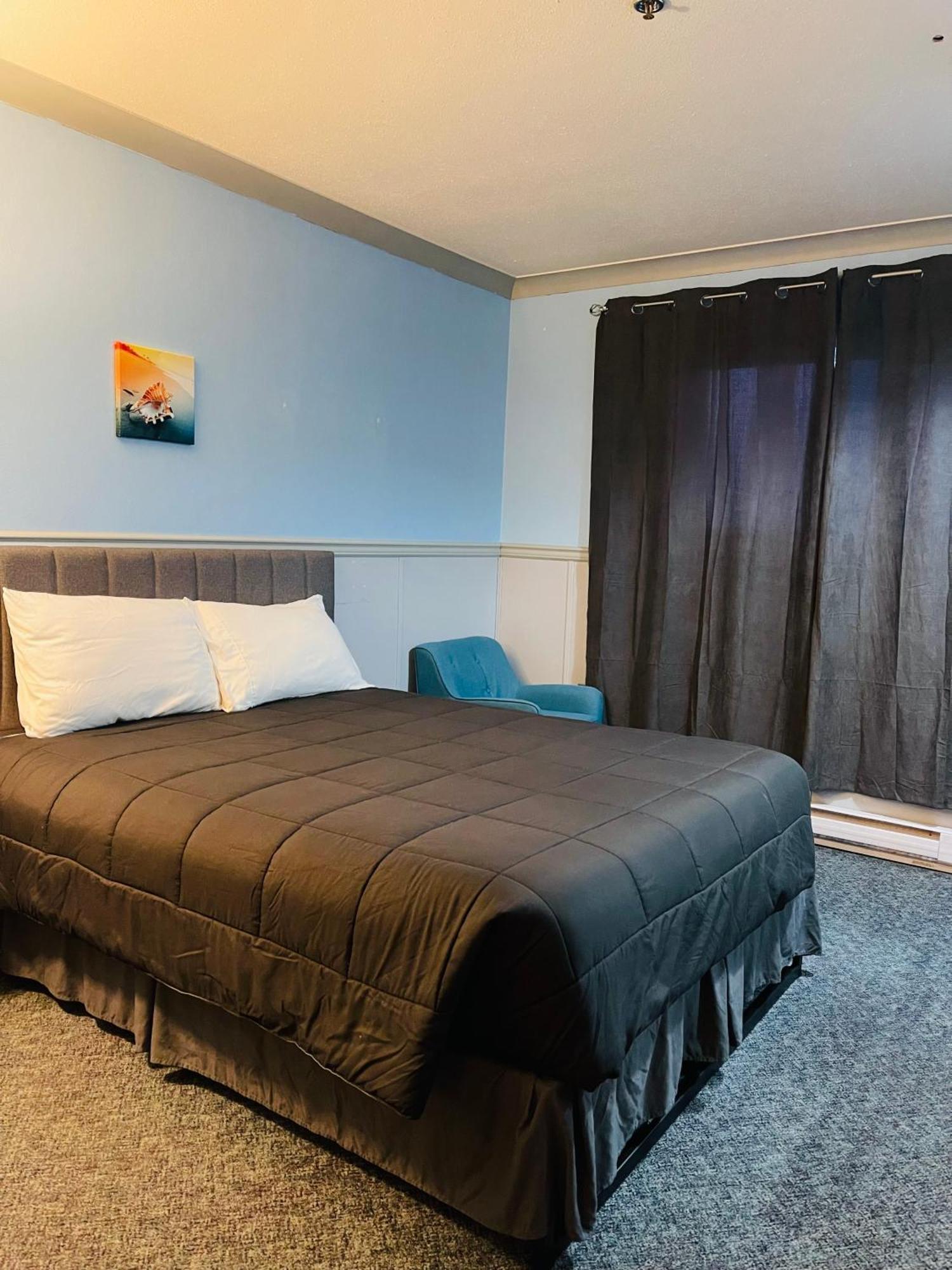 Elite Hotel -Downtown Center- "Ski & Northern Light Tour" "Hot Spring Tour "Long-Term Stay" Whitehorse Exterior photo