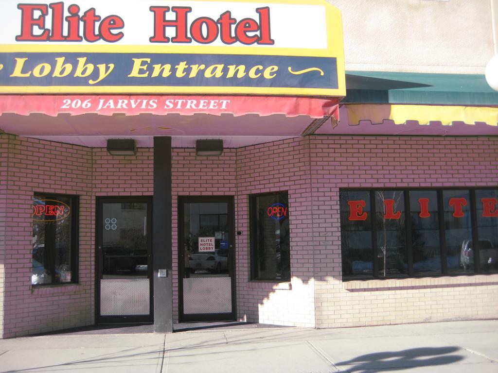 Elite Hotel -Downtown Center- "Ski & Northern Light Tour" "Hot Spring Tour "Long-Term Stay" Whitehorse Exterior photo
